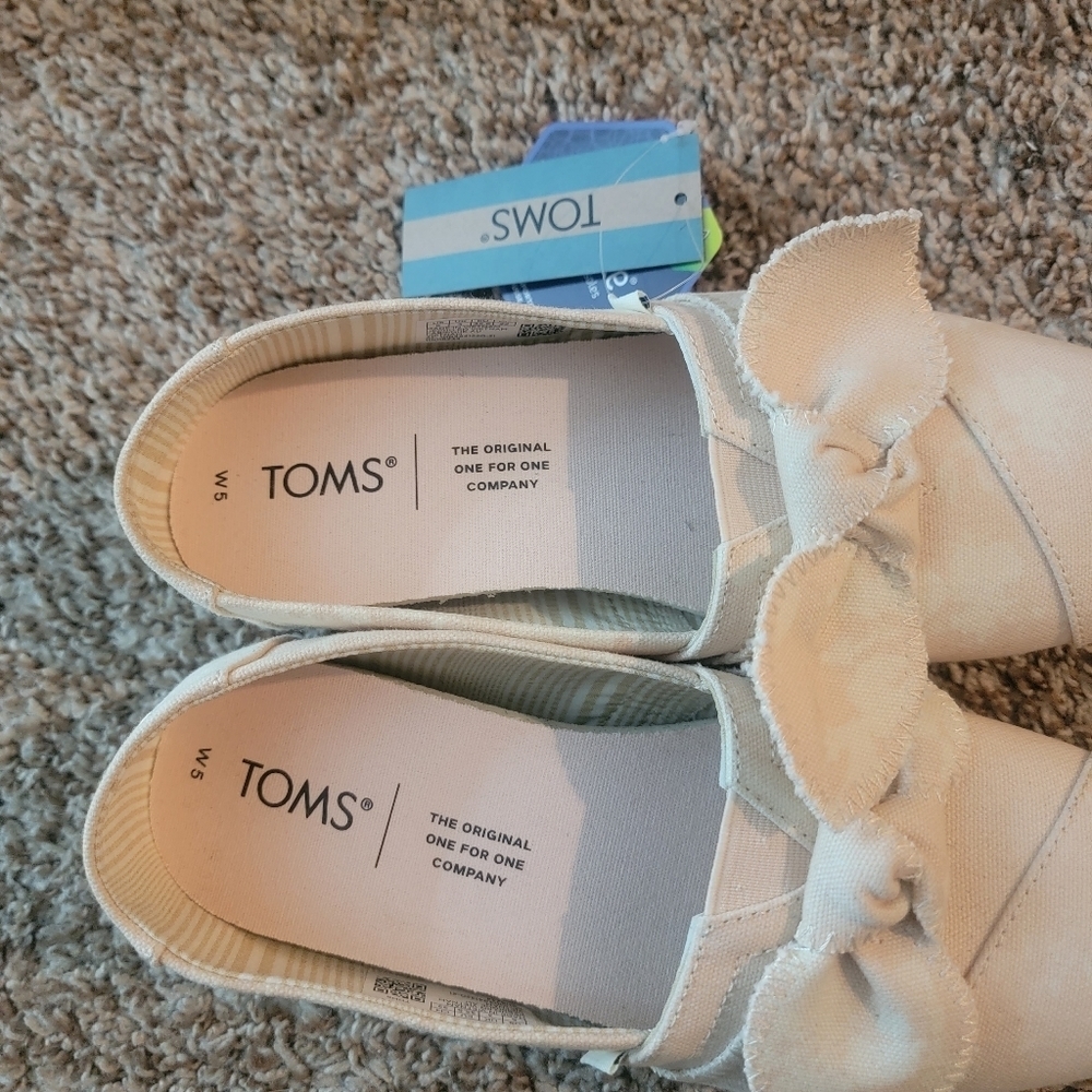 toms - Picture 5 of 7